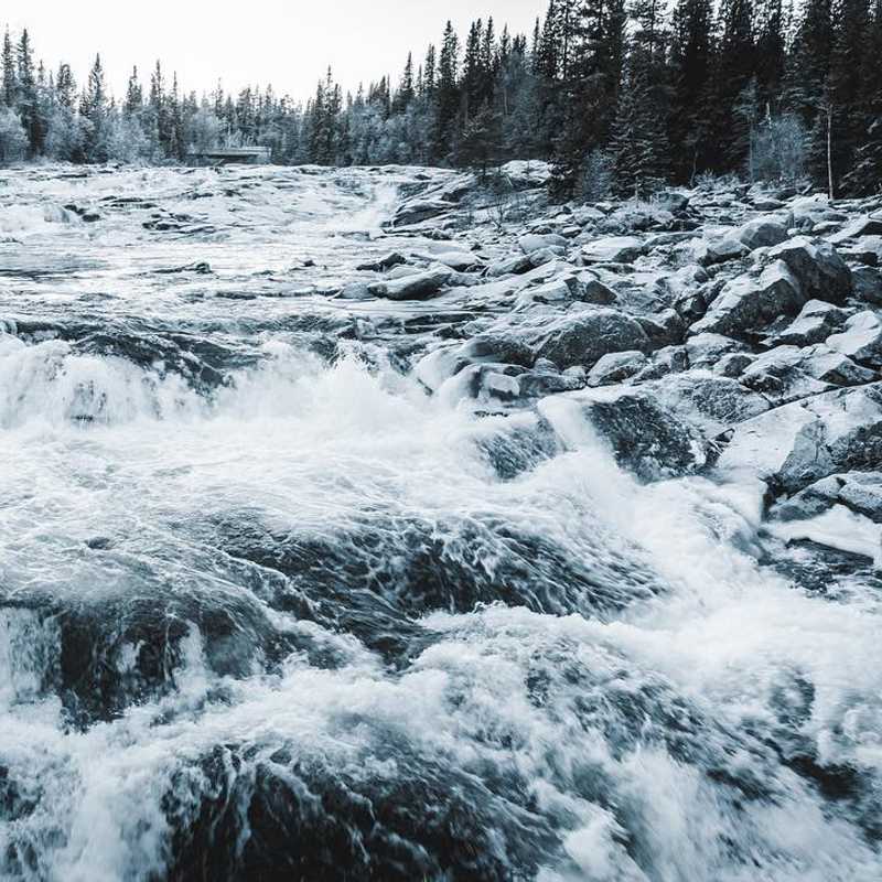 Beautiful Norrland I’m in ❤️❄️ #norrland #drone #waterfall #sweden #north #winter #snow #frozen #cold #water #photo #photographer #viktorohlin #aiv #allinvision #fantastic #instagood #naturephotography #blue #moody #magic #hotphoto #follow